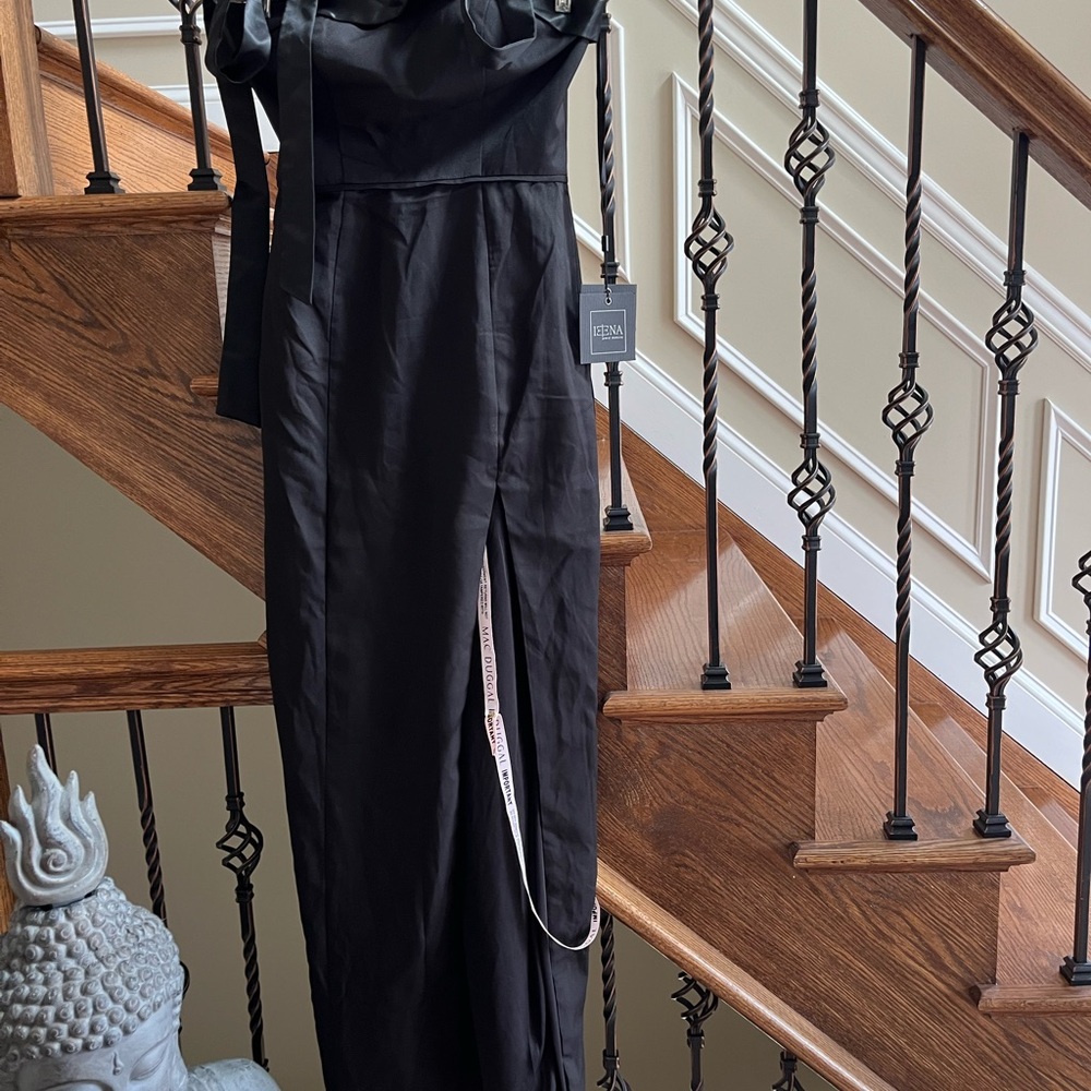 NWT IEENA FOR MAC DUGGAL
Black Square Neck Tie Strap Slit Gown Size 4 - Picture 5 of 10
